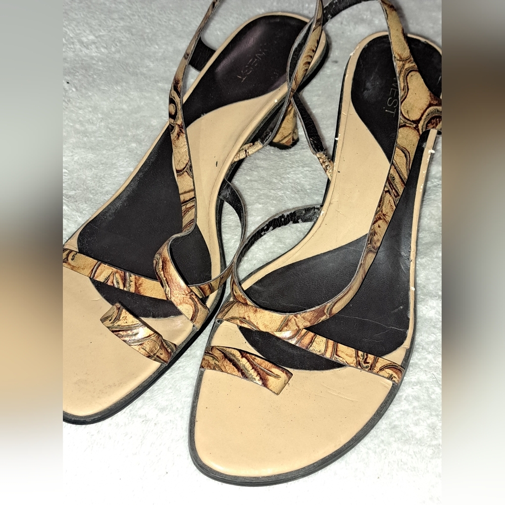 Womens Nine West Strappy Sandals sz 9.5 Tan leather